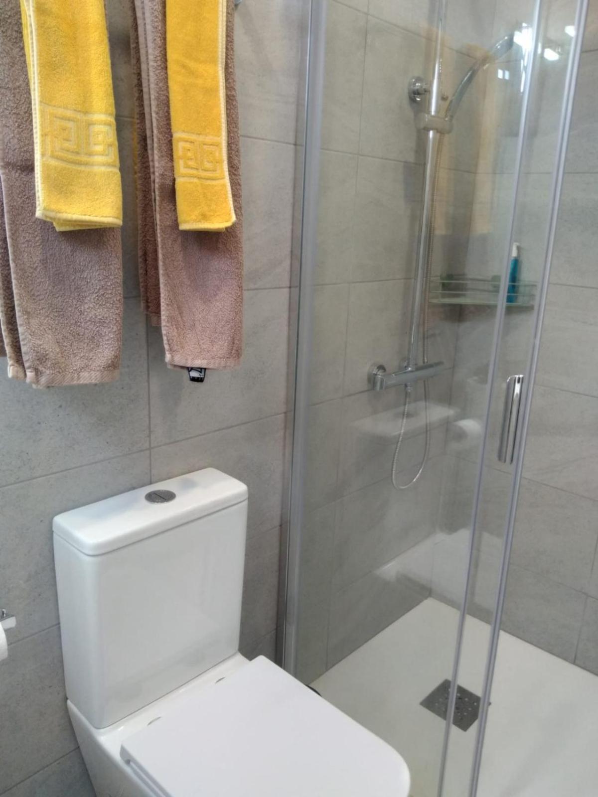 Yumbo Rainbow Homes D