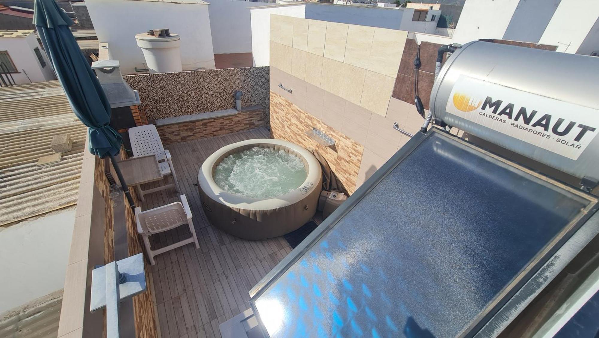 Terrace 2brooms100m2, 3air Conditions *