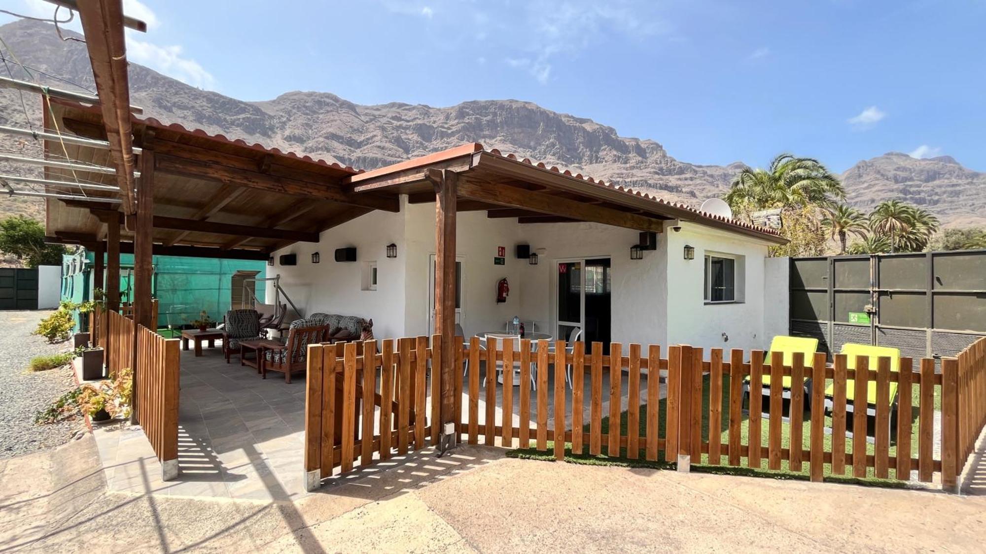 Large Near Maspalomas & Fataga Chalet Artedara