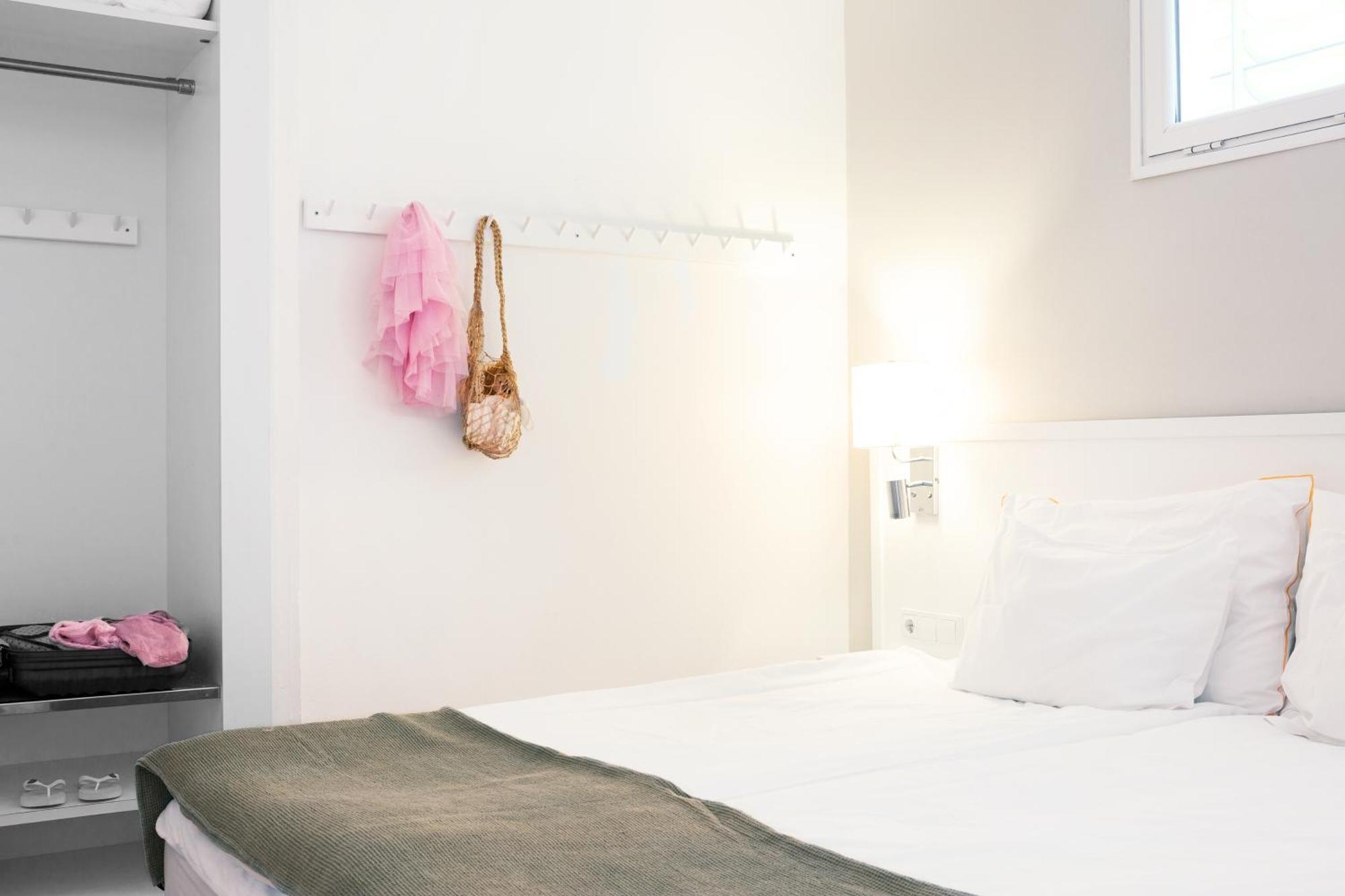 Sunwing Seafront 3*