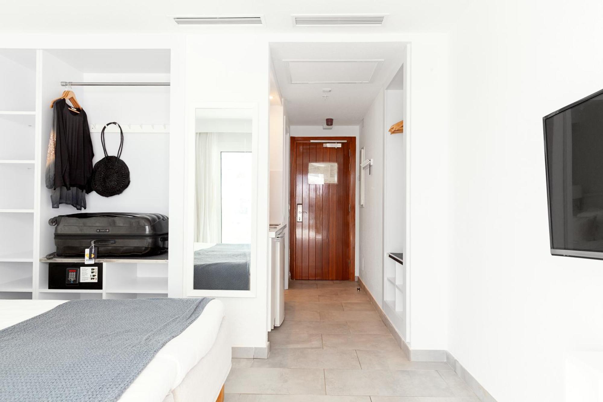 Sunwing Seafront Hotel