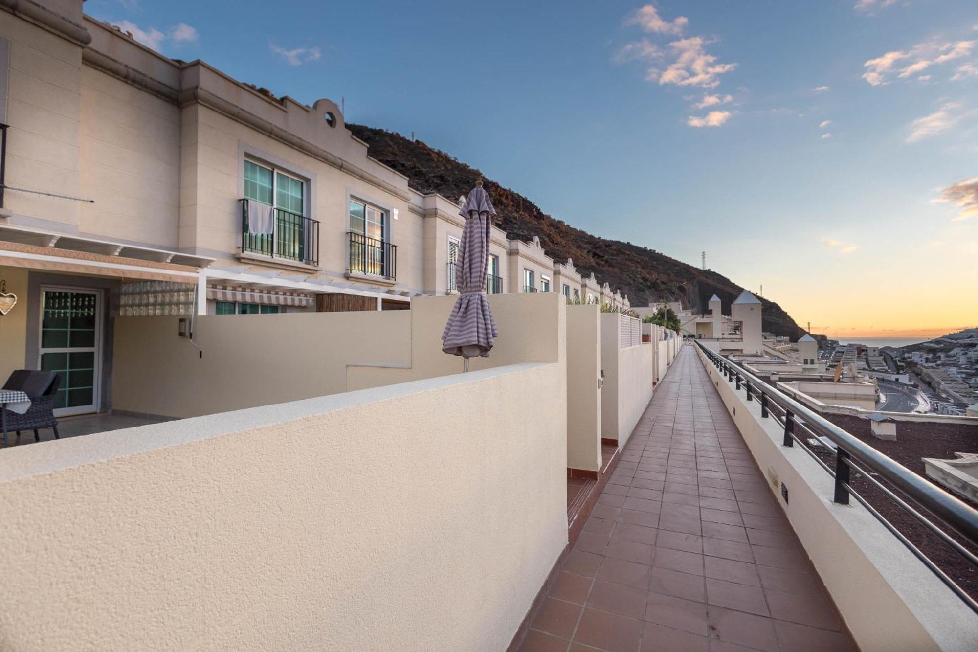 Lightbooking Residencial El Valle Puerto Rico 402 Apartamento *