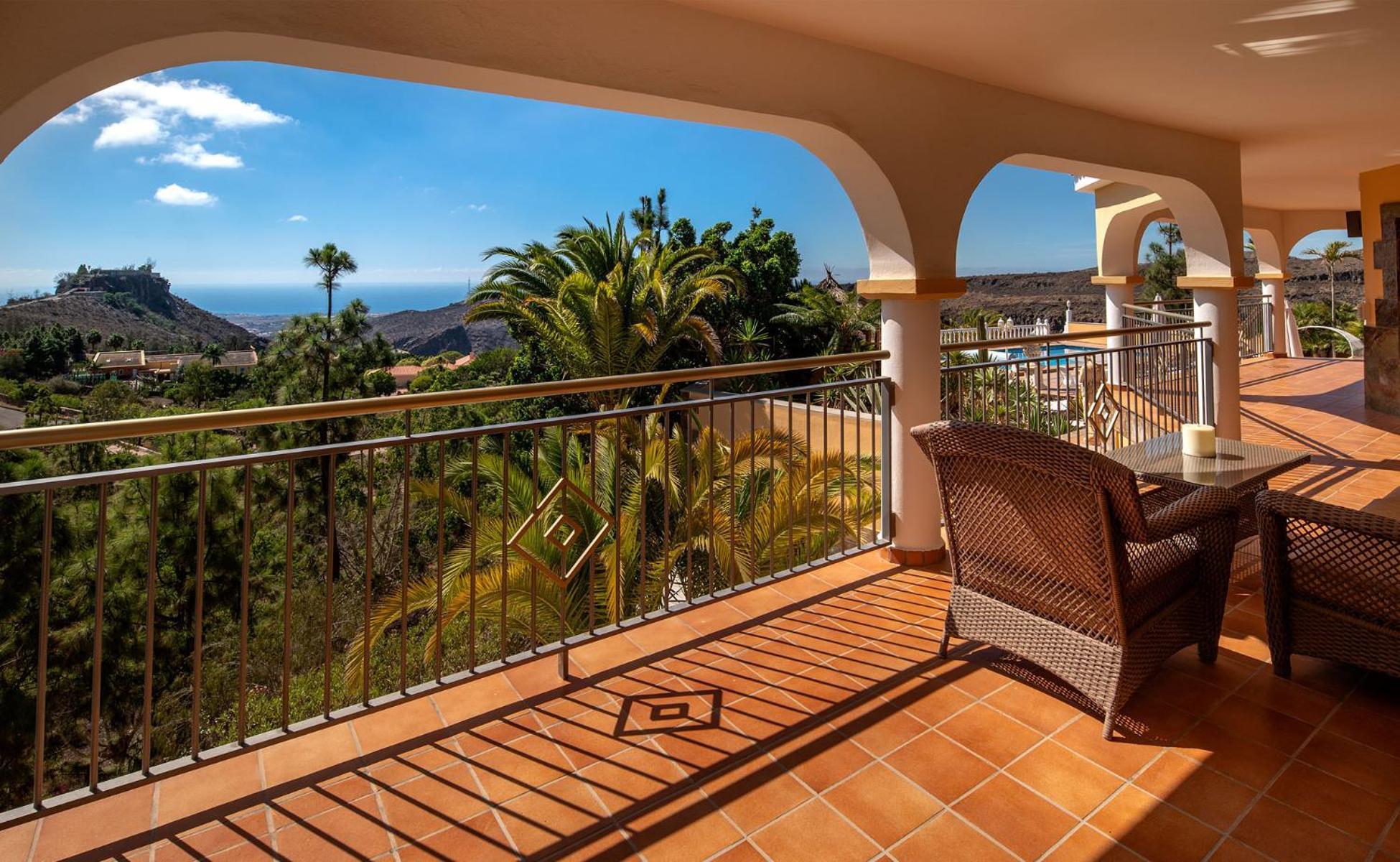 Monte Leon Villa *