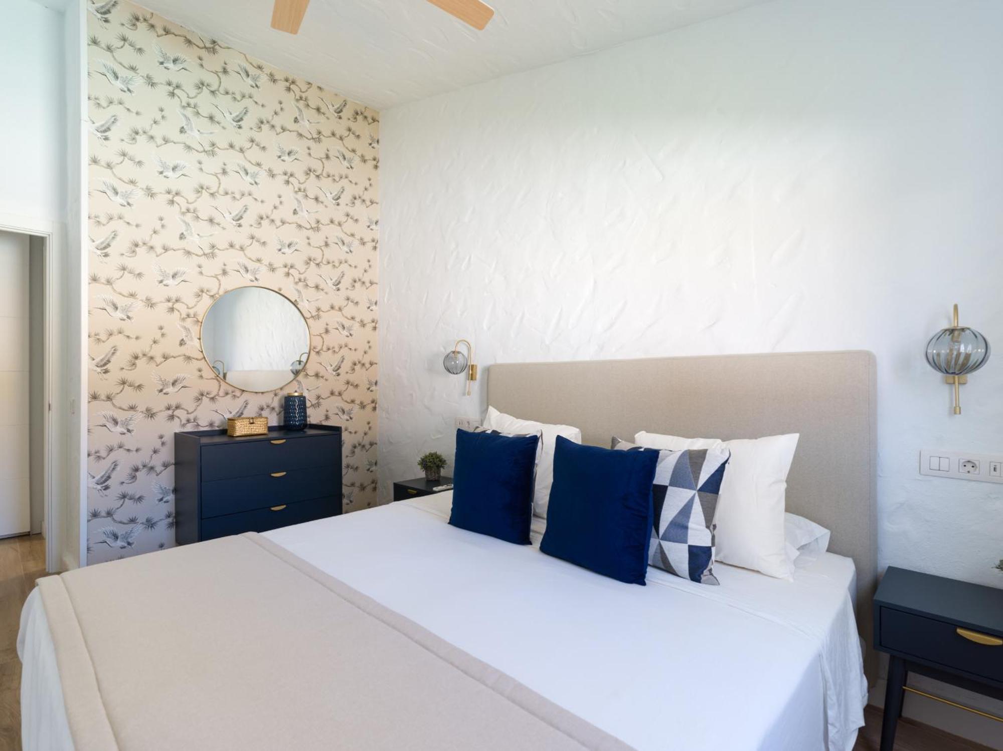 Refurbished 2 Bedrooms House Private Pool