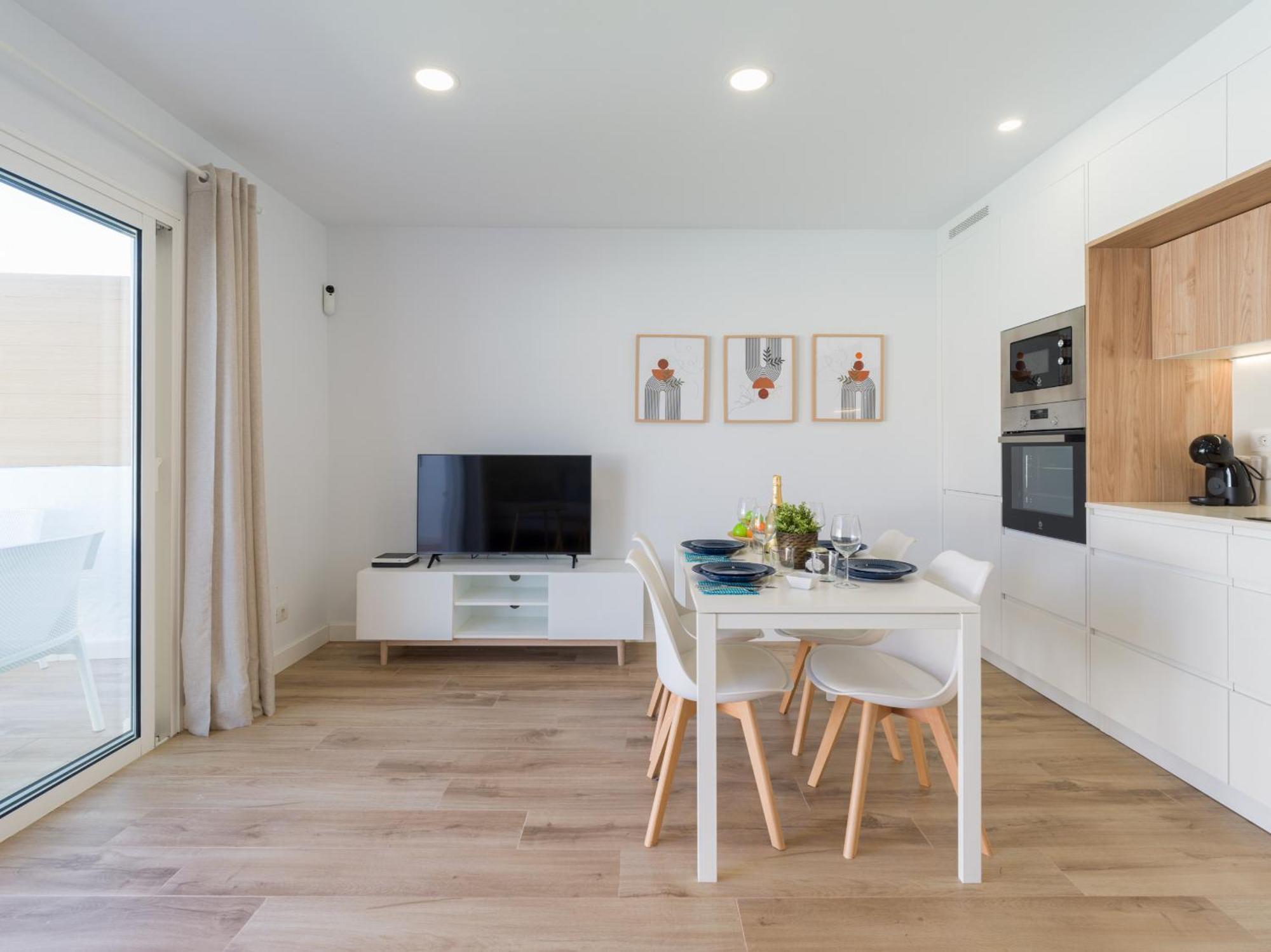 Refurbished 2 Bedrooms House Private Pool Сasa de vacaciones San Bartolomé