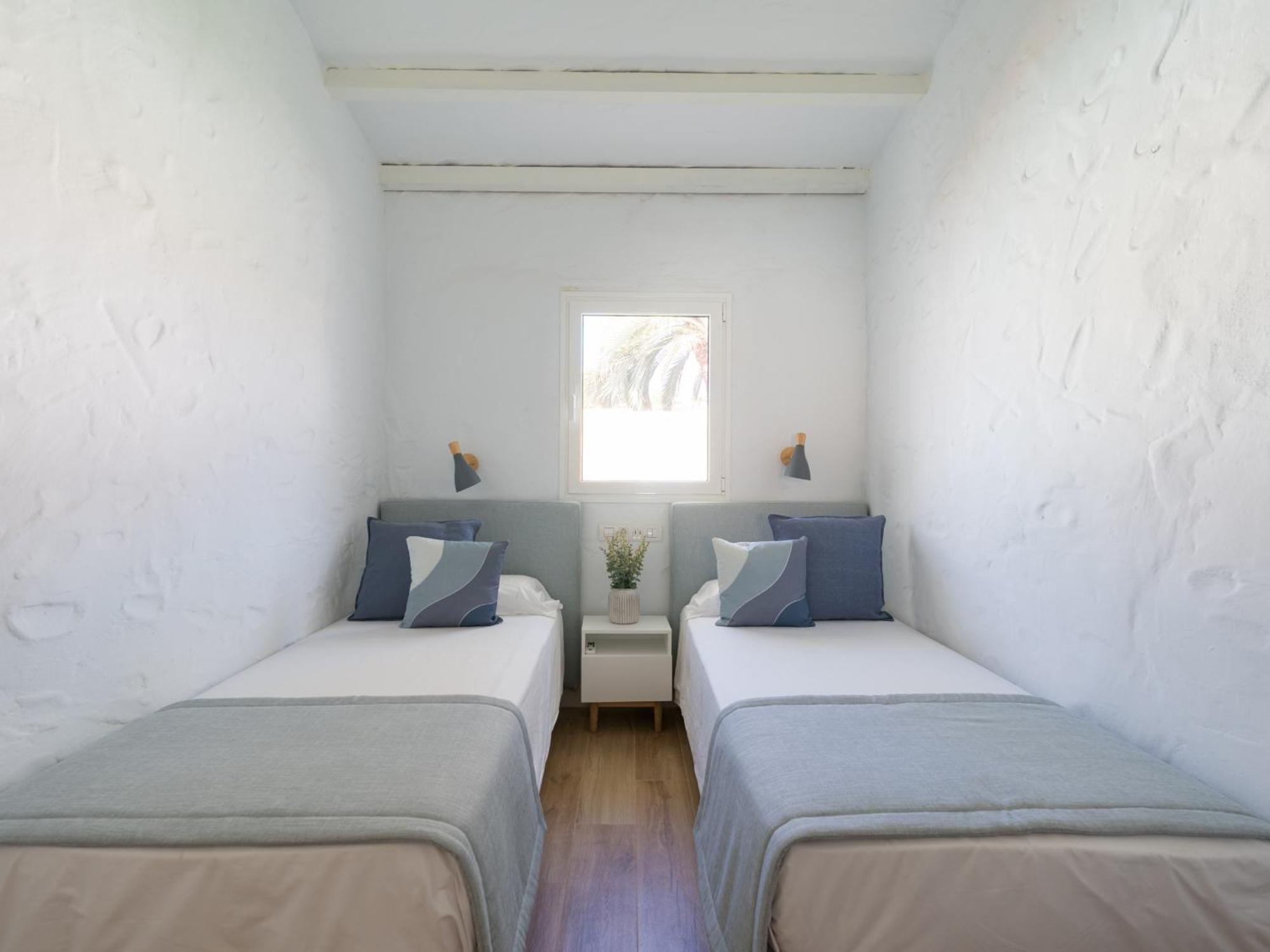 Refurbished 2 Bedrooms House Private Pool Сasa de vacaciones *