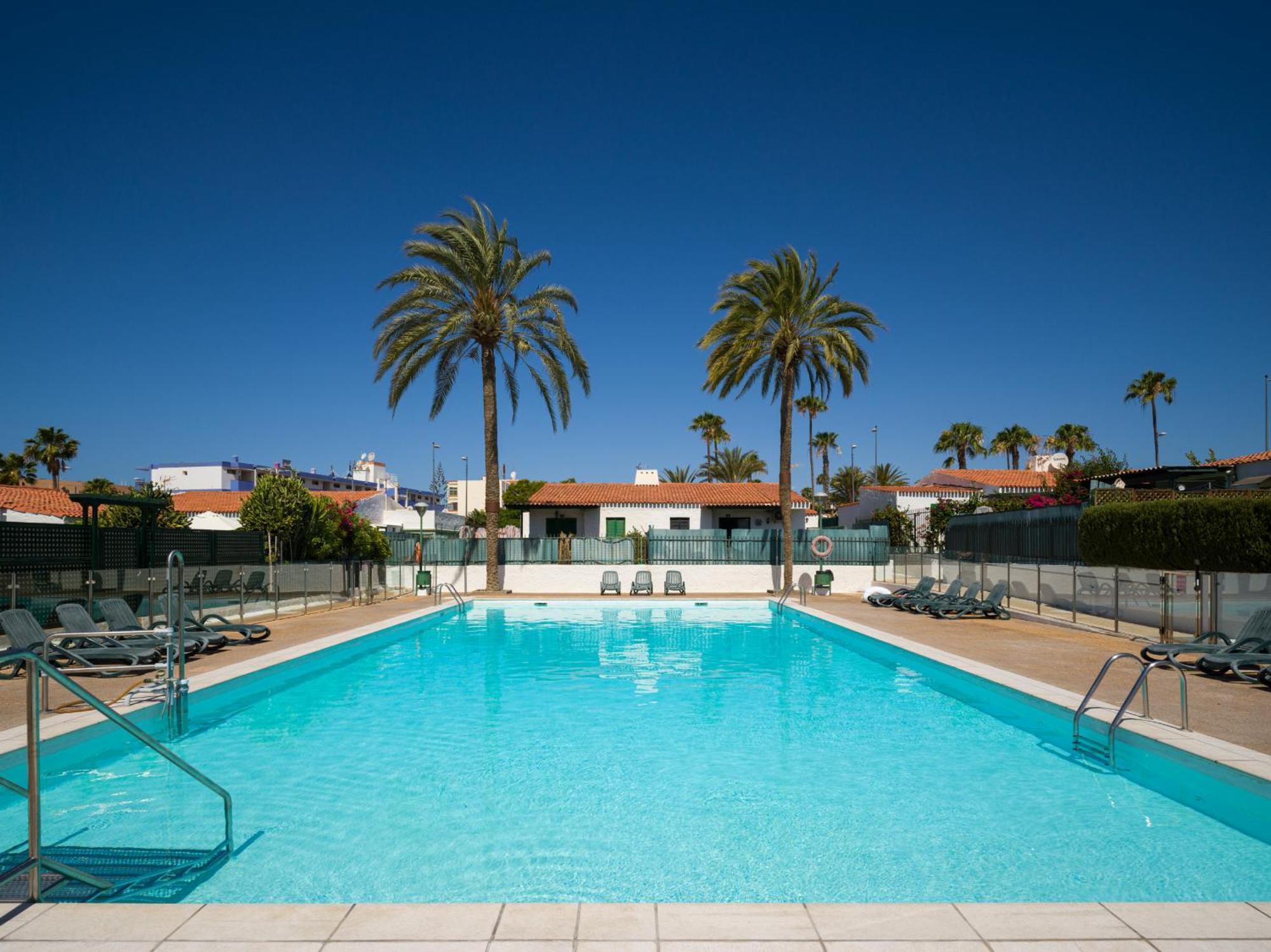 Сasa de vacaciones Refurbished 2 Bedrooms House Private Pool *