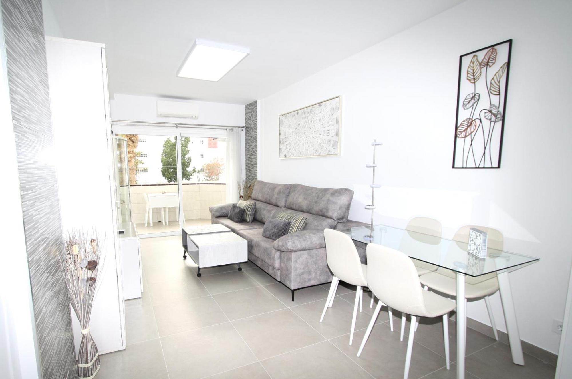 Marvelous In Playa Del Ingles Apartamento *