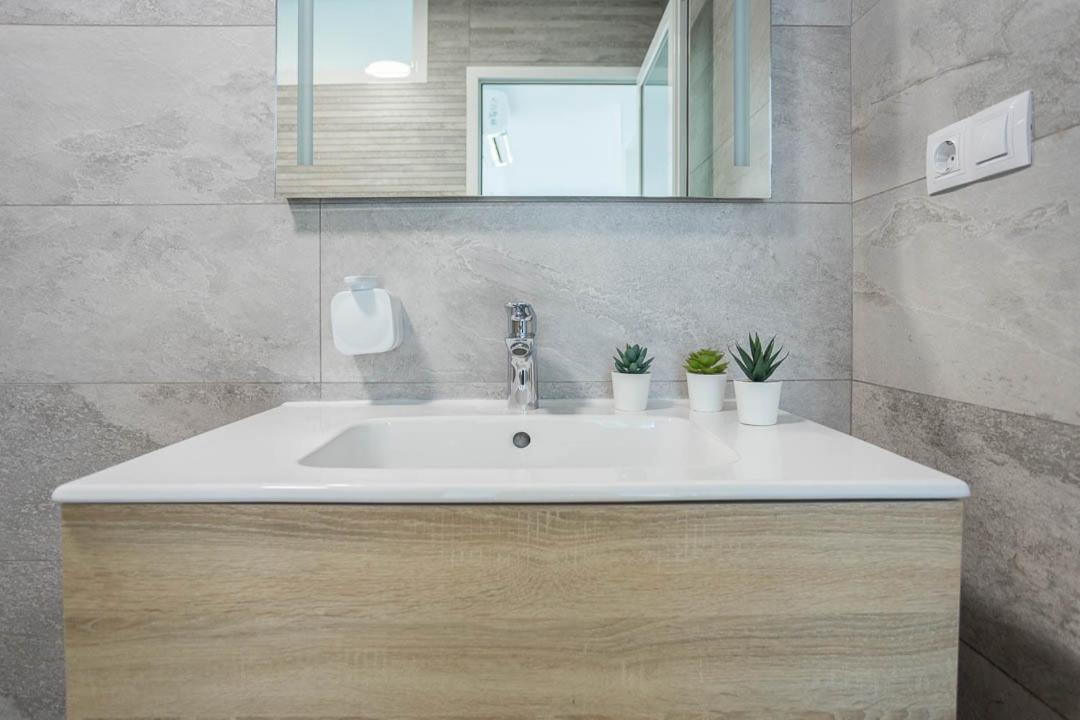 Nueva!!! Piscina Privada Climatizada * Playa del Inglés