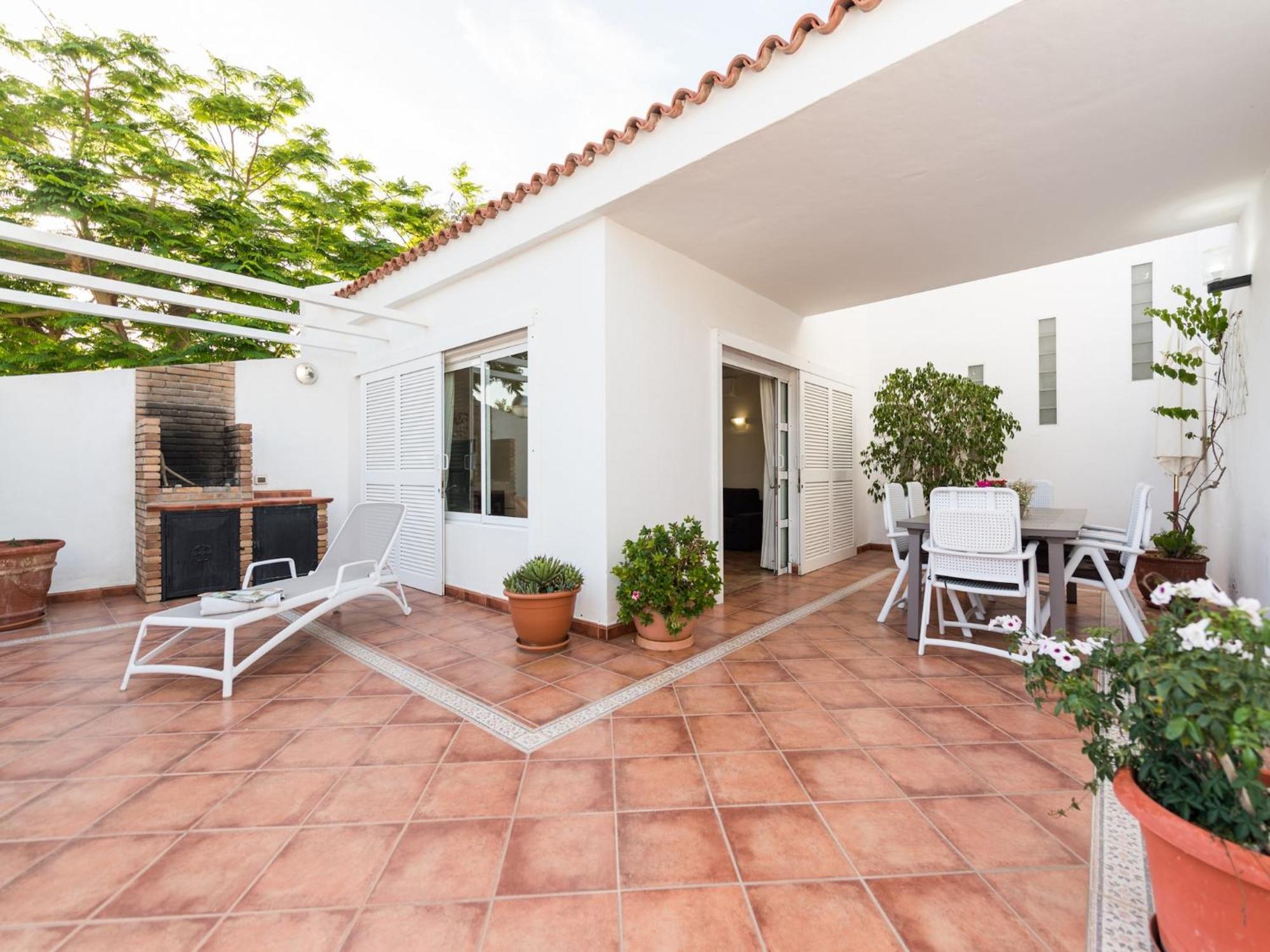 Сasa de vacaciones Spacious House With Pool In Maspalomas
