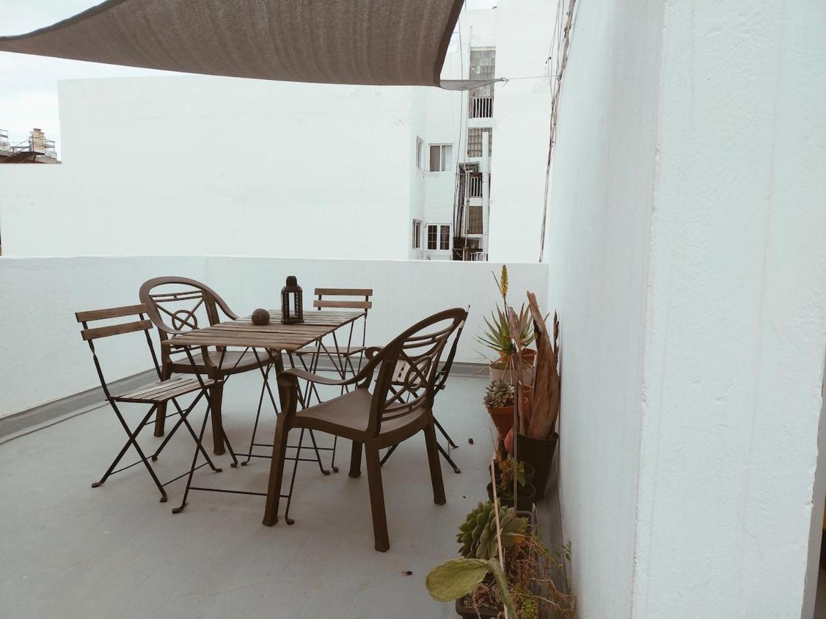 In Playa De Canteras, Playa Chica Apartamento *