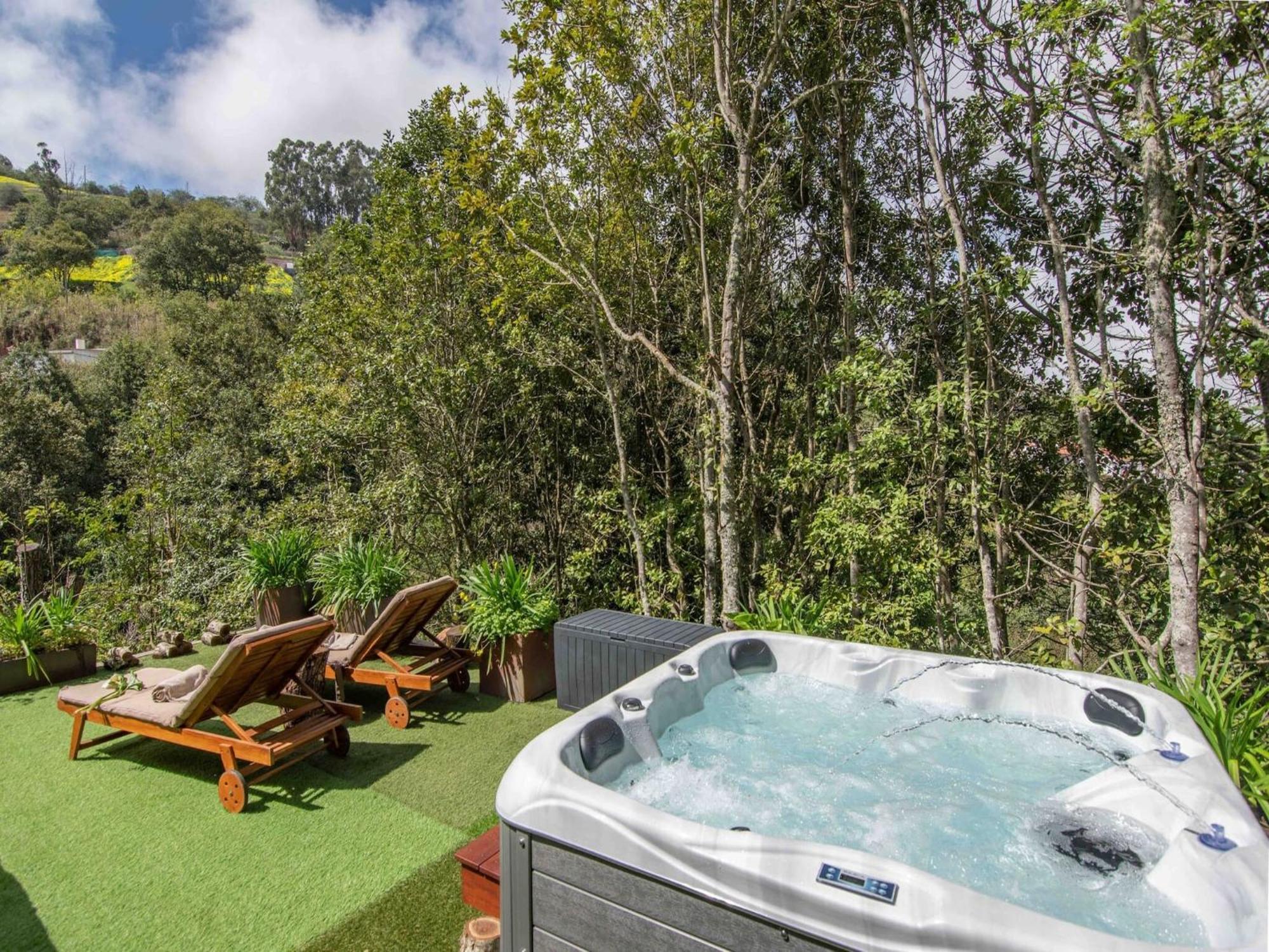 Unique Cave House With Jacuzzi In Moya * Moya (Gran Canaria)
