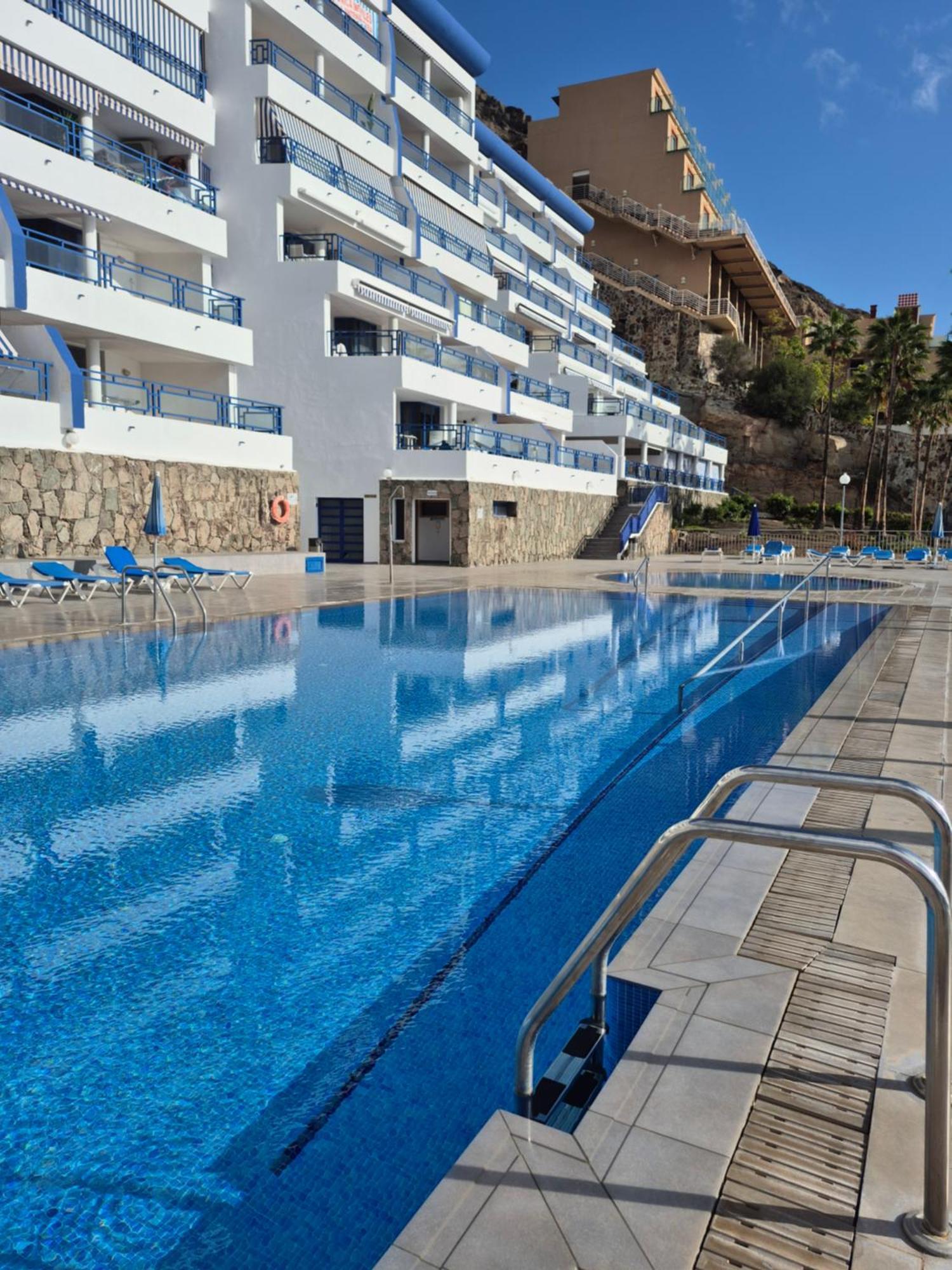 Luxholidays