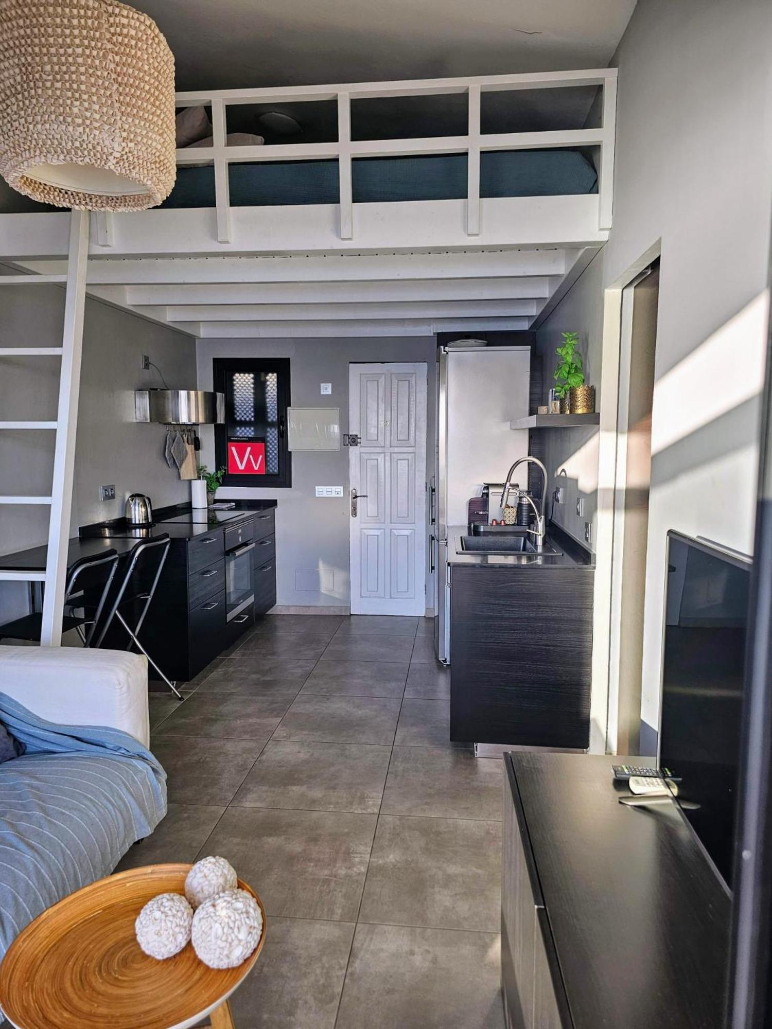 Very Romantic Seaview Mogan With Warm Pool Appartamento