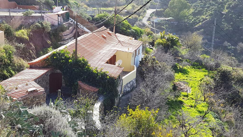 - Laendliches Haus, Pepita La De Flores Tejeda (Gran Canaria)