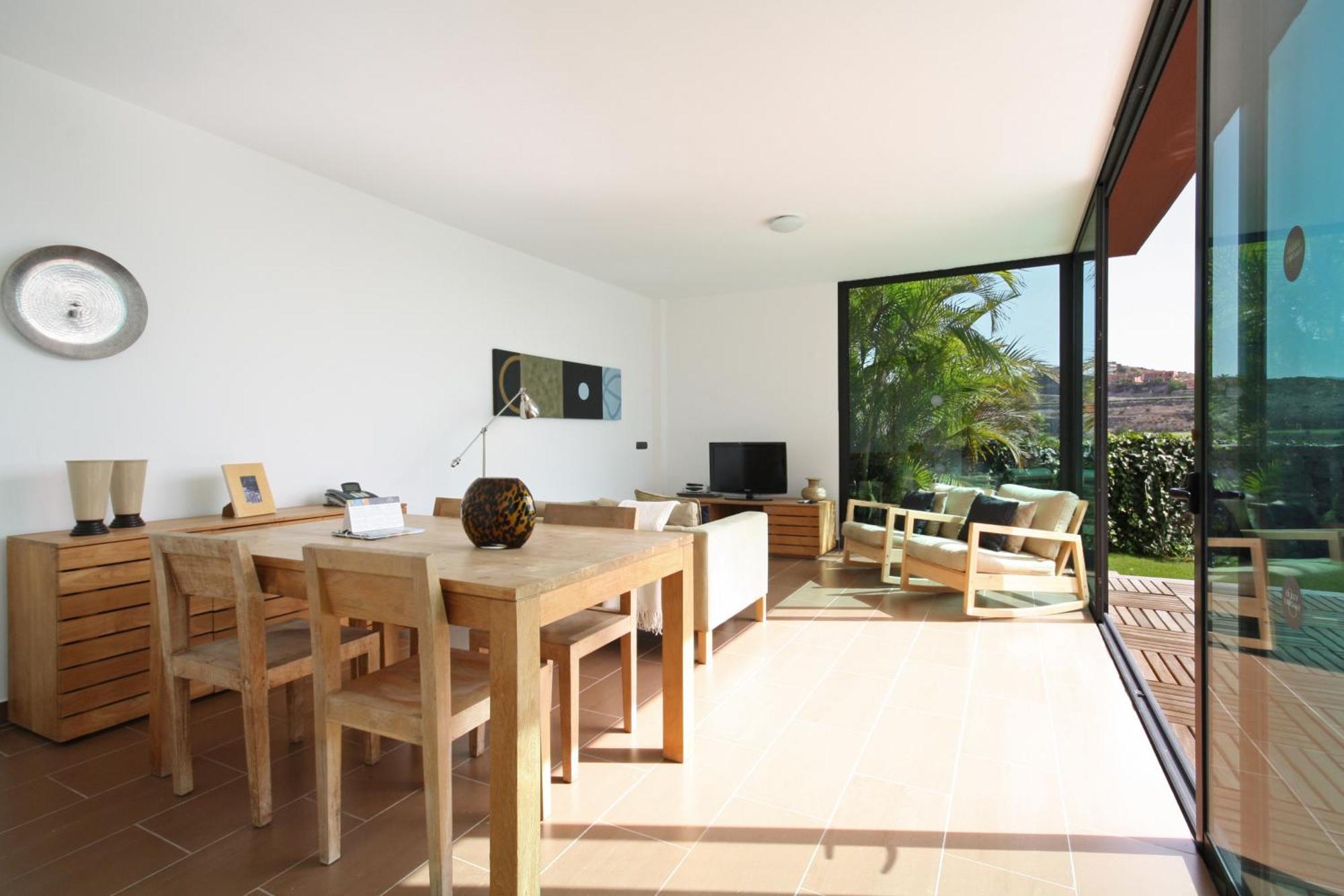 Salobre Villa *