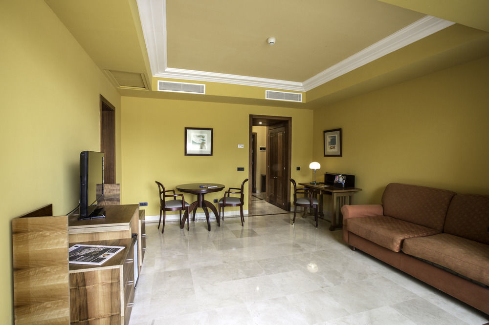 Hotel Lopesan Costa & 5*