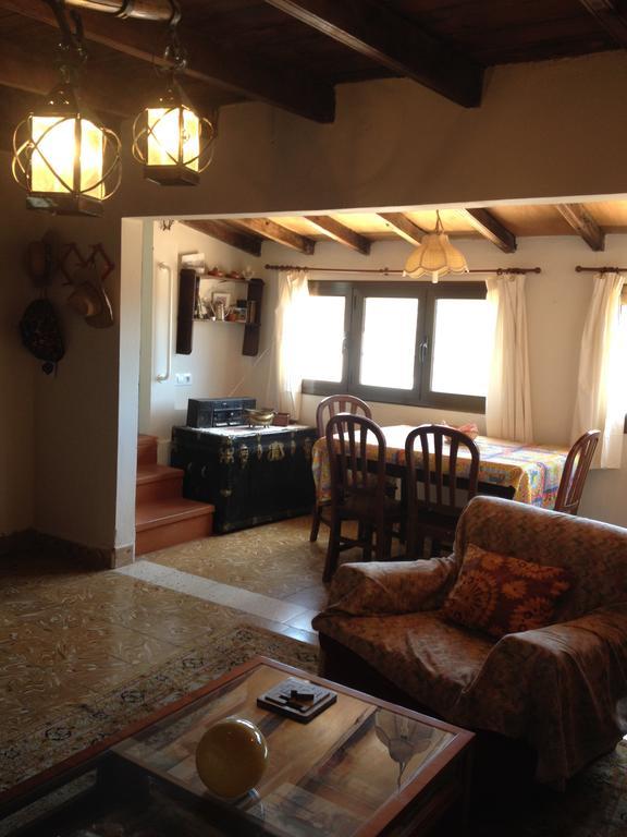 Casa Del Caminero En Tejeda *