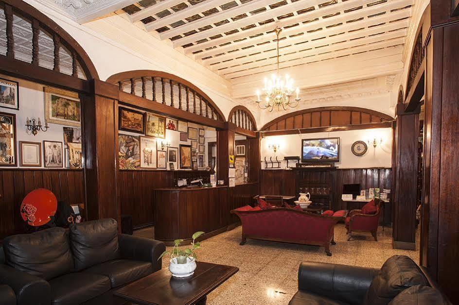 Emblemático Madrid Hotel 2*