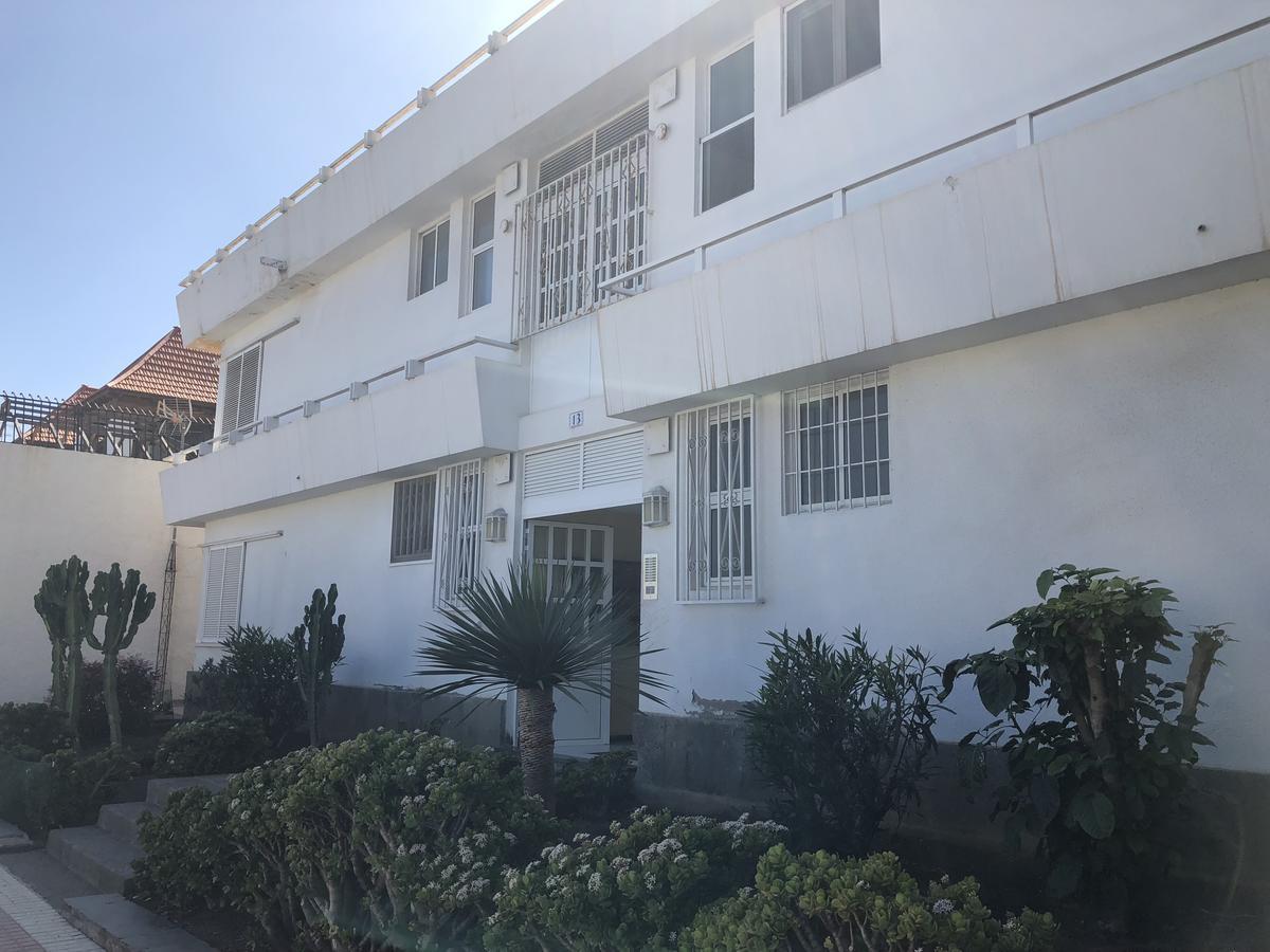 Estudios Ciudad Jardin Apartment