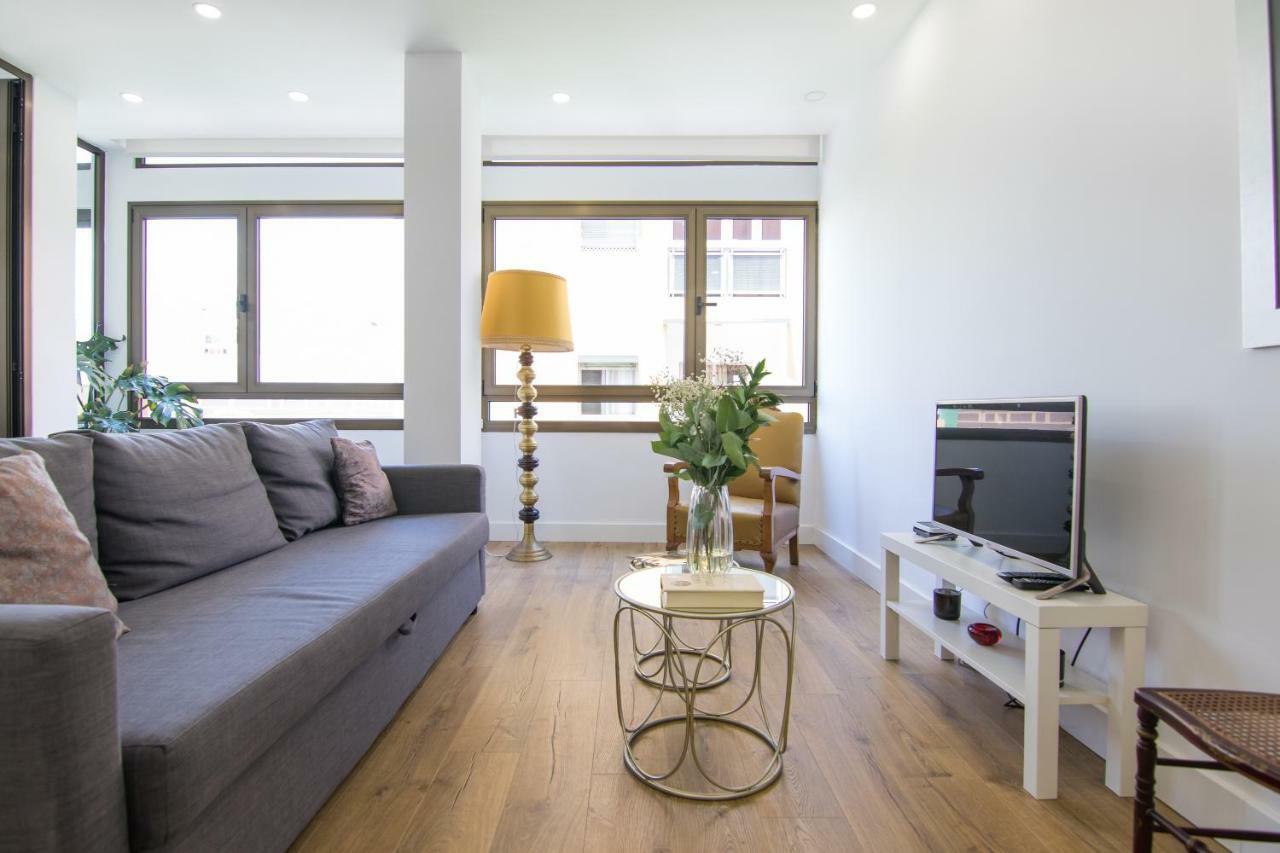 Homeforguest Stylish And Modern Overlooking Las Canteras * Las Palmas de Gran Canaria