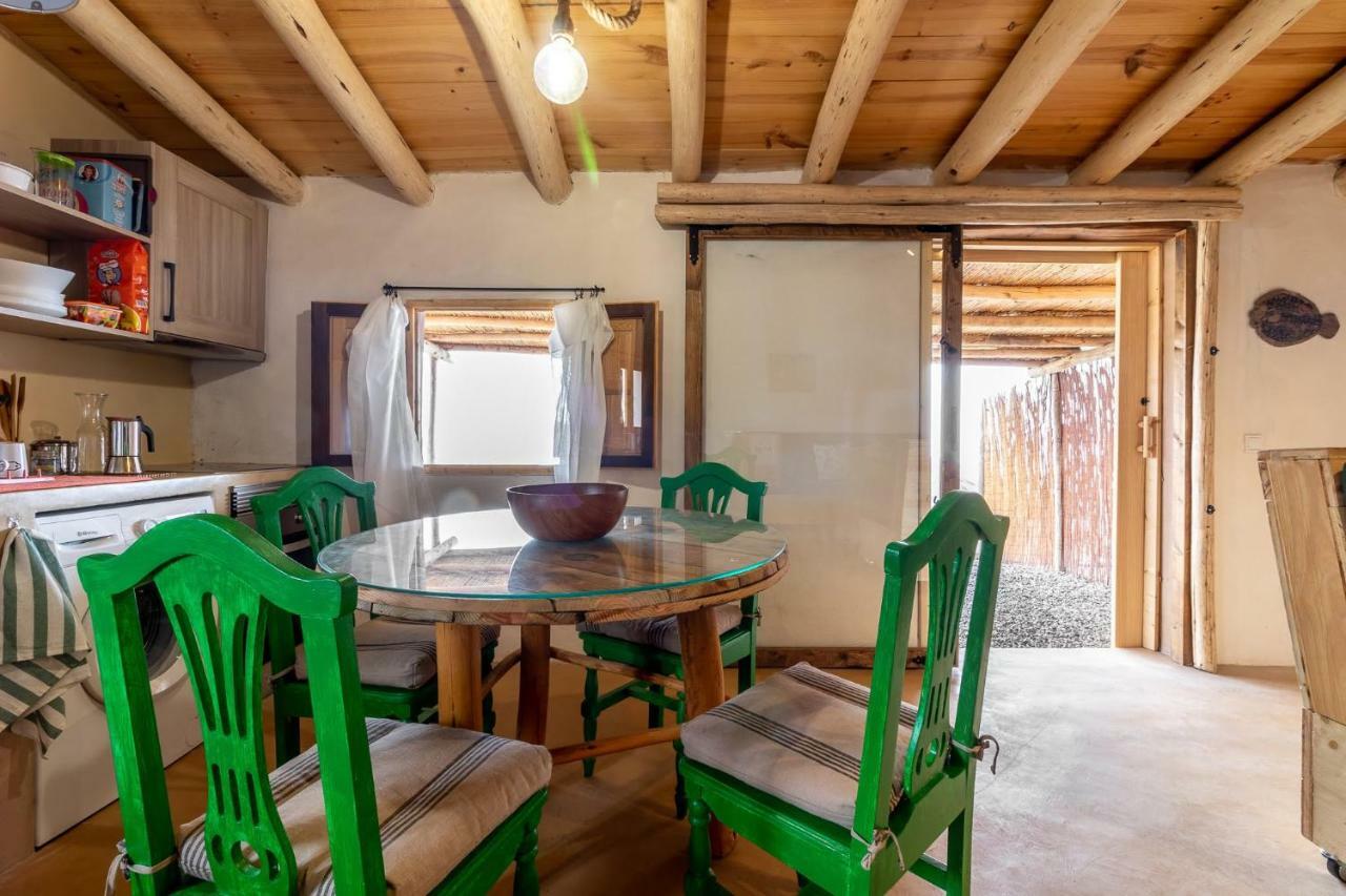 Flatguest Charming House + Pool + Terrace + Views * Santa Maria de Guia de Gran Canaria