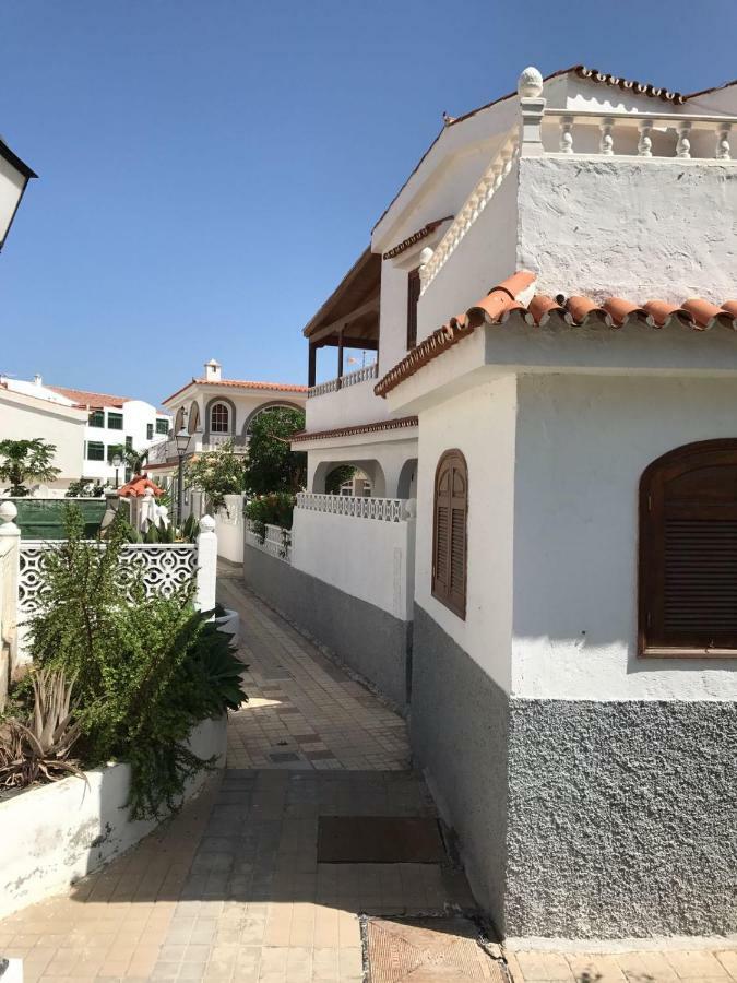 La Palmera1 Casa Al Primer Piso Con 2 - Two Bedroom House On The First Floor --- La Palmera 2 Casa En Planta Baja Con 1 Dormitorio, One Bedroom House On The Ground Floor * Agaete (Gran Canaria)