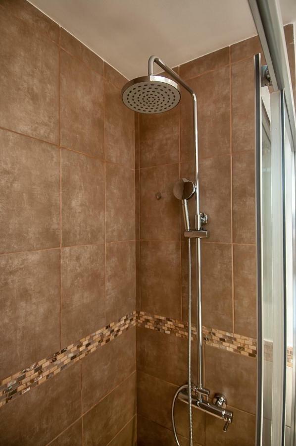 Сasa de vacaciones Modern House *