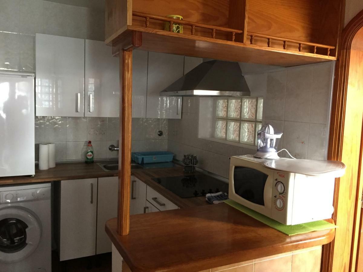 Casa vacanze La Palmera1 Casa Al Primer Piso Con 2 - Two Bedroom House On The First Floor --- La Palmera 2 Casa En Planta Baja Con 1 Dormitorio, One Bedroom House On The Ground Floor