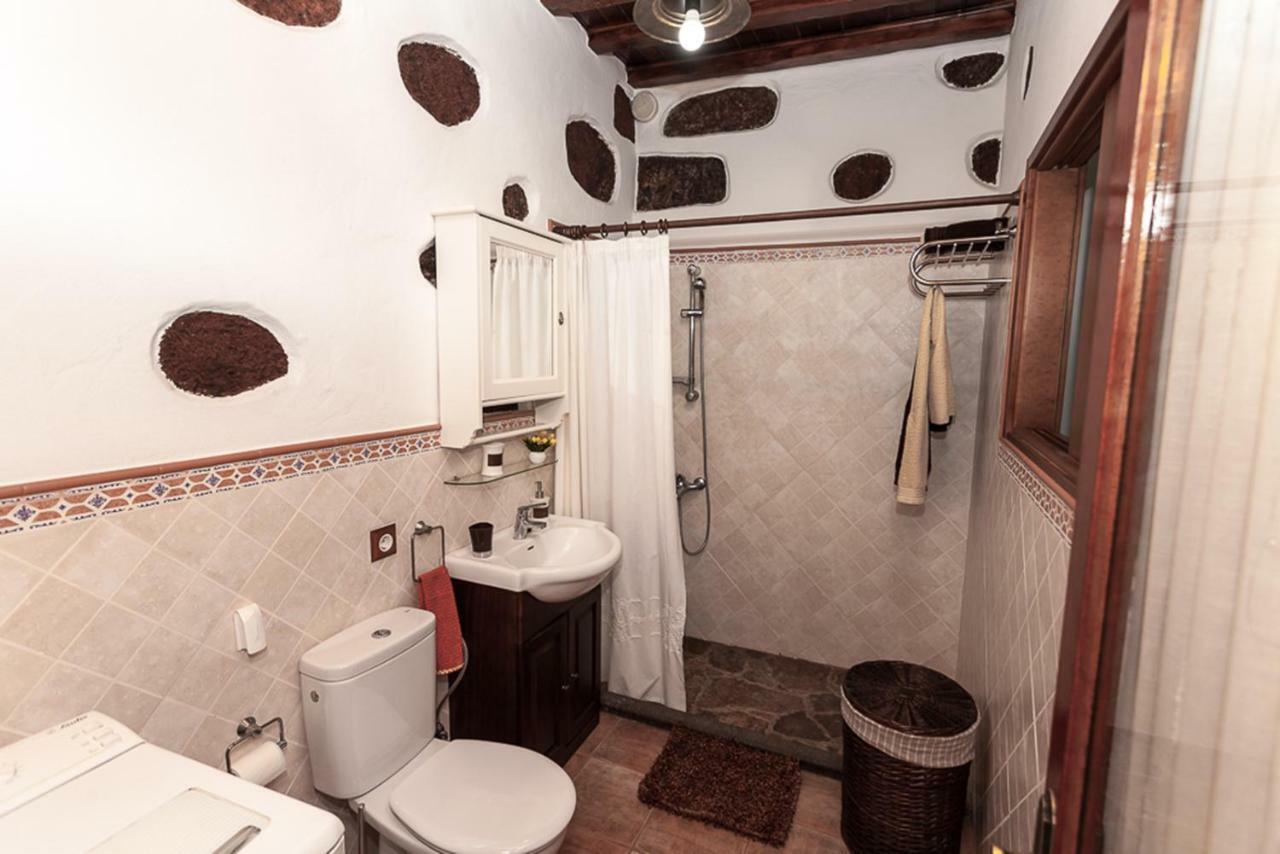 La Casa Baja