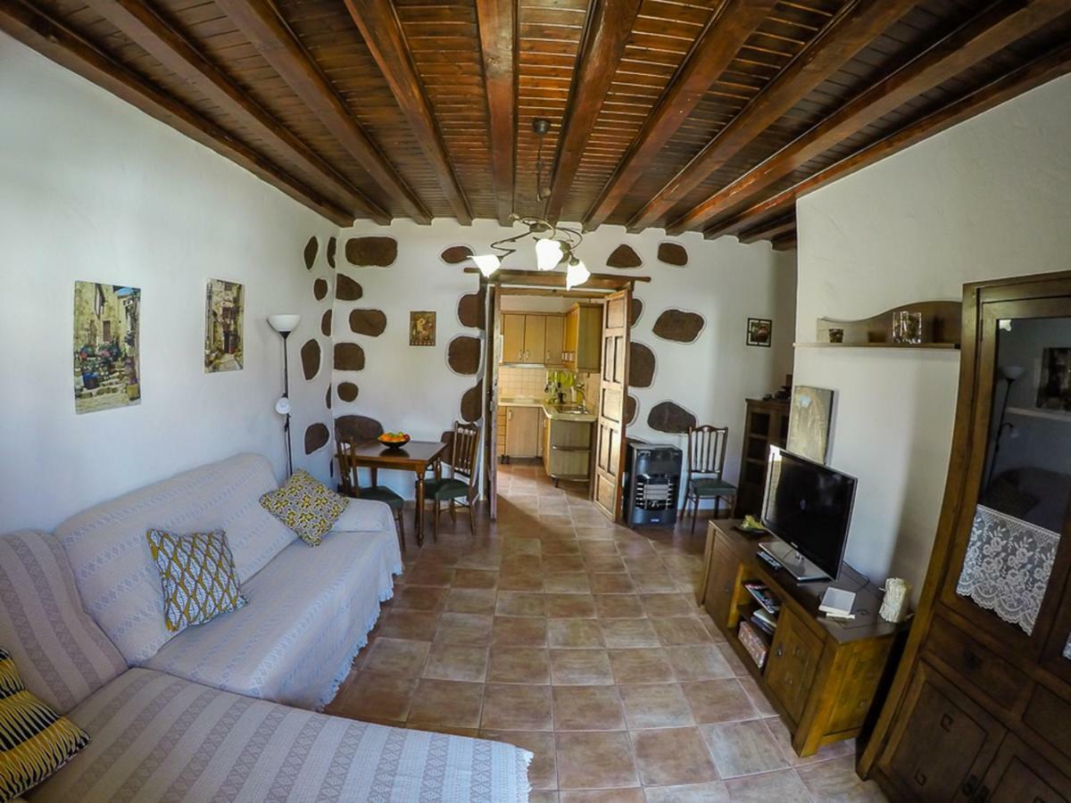 La Casa Baja