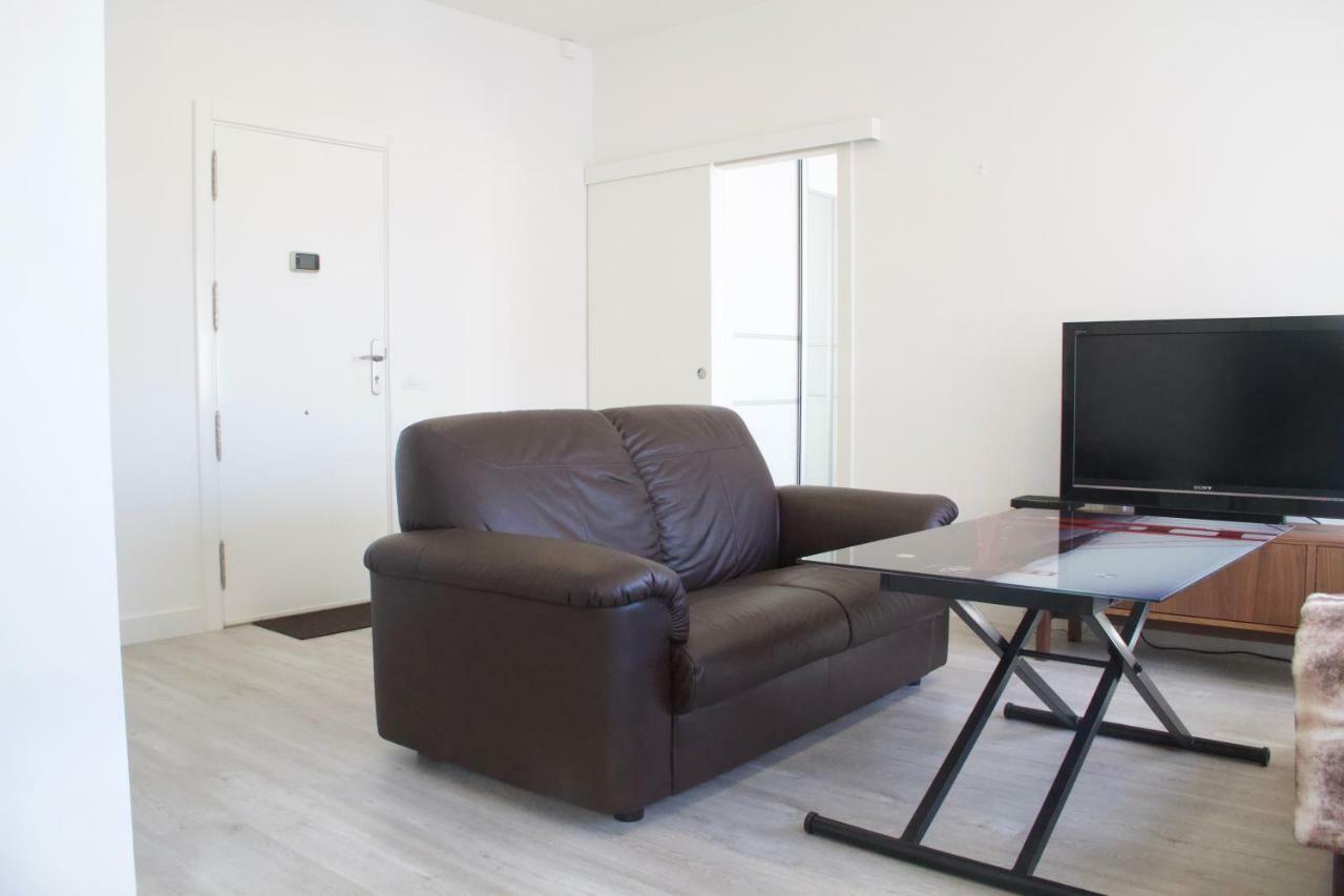 Aymara Urban Beautiful House *