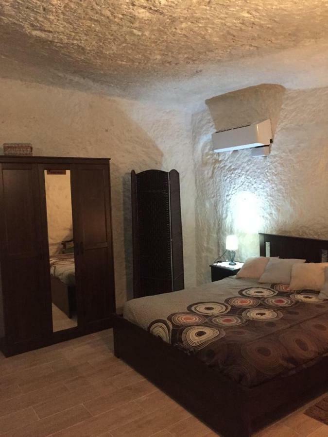 Casa- Cueva 