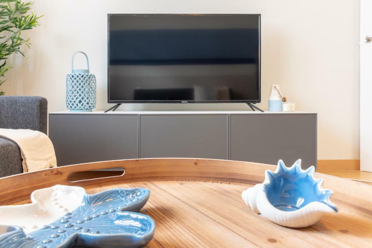 Flatguest Blue Apartment