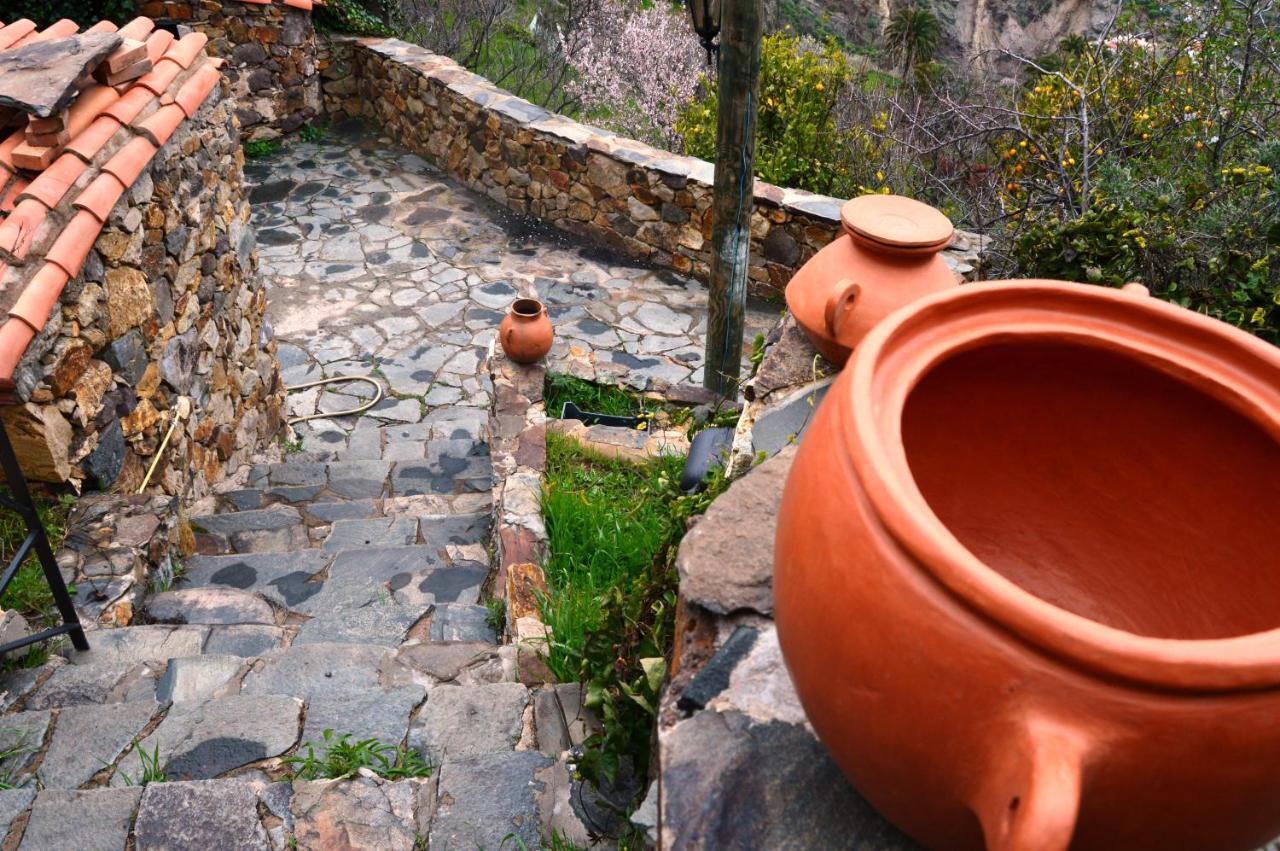 Country house - Laendliches Haus, Pepita La De Flores *