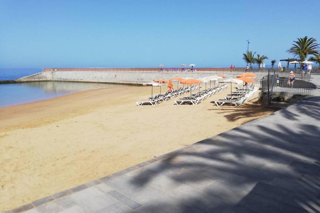 Apartment La Lajilla Located At Beachfront *