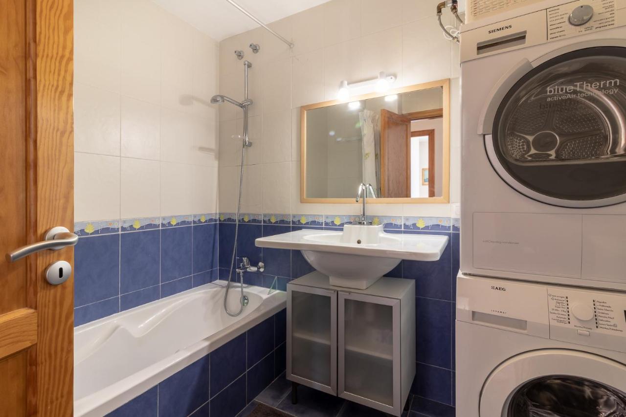 Flatguest Nidillos + 3bdr + Coastal + Wifi Apartment Las Palmas de Gran Canaria