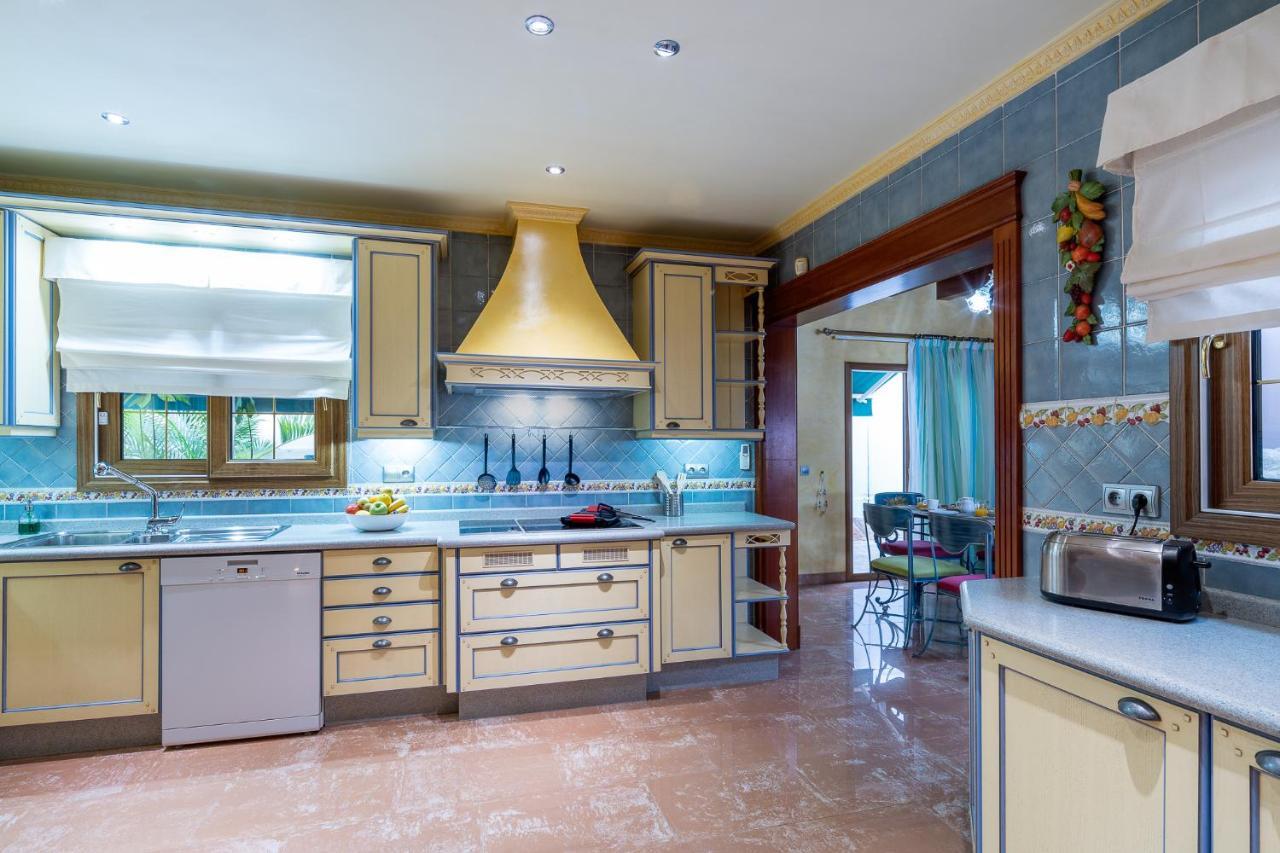 Dalara Maspalomas, Private Pool&jacuzzi Villa