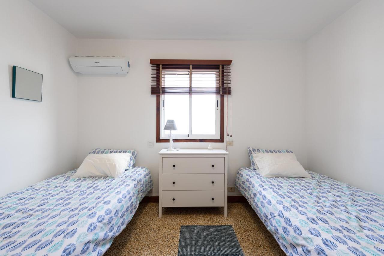 Сasa de vacaciones 3br Bungalow - Private Solarium - Sea Views