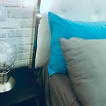 Apartamento Moderno Tipo Semisotano En Playa Las Canteras Con Wifi