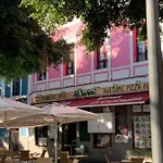 Catalina Suites