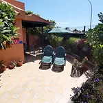 The Corner Garden - Sonnenland