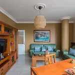 Piso De 2 Habitaciones En Mesa Y Lopez