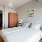 Homeforguest Two-Bedroom Apartment In The Heart Of Triana