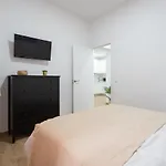 Workfriendly 2Br Home 5 Min Walk To Beach - Wifi