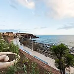 Alojamiento En Primera Linea De Playa En Arinaga