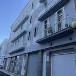 Homeforguest Amplio Apartamento En Triana