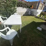 Los arcos bungalow garden barbecue pool