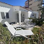 Los arcos bungalow garden barbecue pool