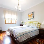 5Br Home - Pool Parking & Tennis Court